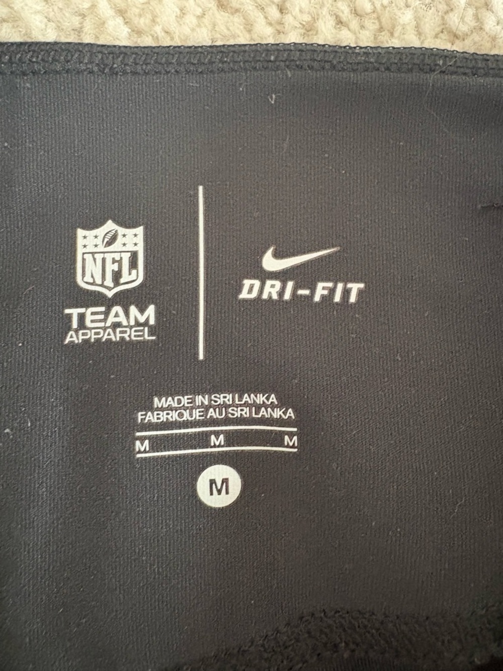 NFL Black Dri-FIT Team Apparel Women's Leggings Size Medium with Eagles Logo - Picture 2 of 9